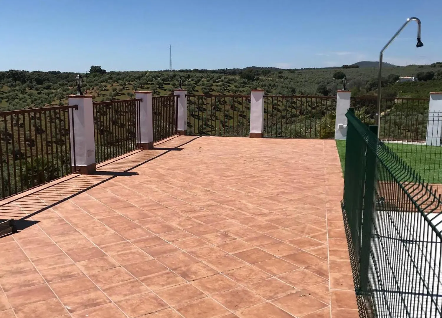 Villa La Sombra Del Lagarto Peñaflor 0*,