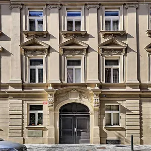 Truhlarska 31 Apartamento Praga